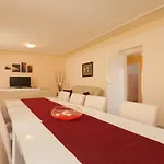 Villa Ana